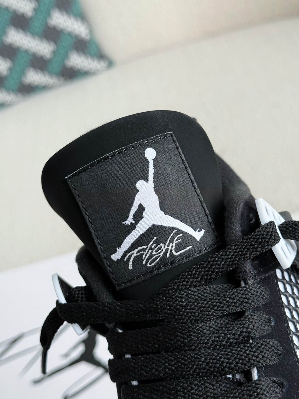 Nike Air Jordan 4 Retro – Black and White “Oreo”