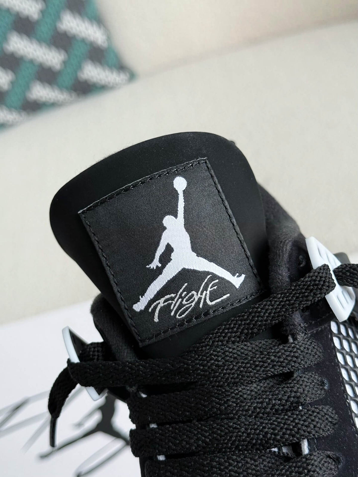 Nike Air Jordan 4 Retro – Black and White “Oreo”